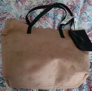 New Style & co bag w wristlet